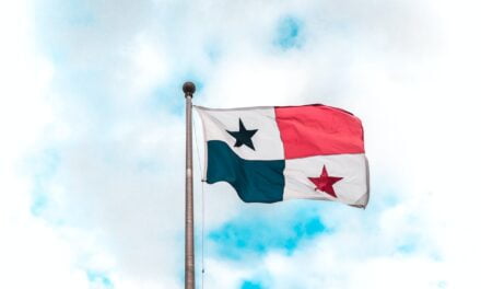 Panama celebrates November as “Month of the Motherland”