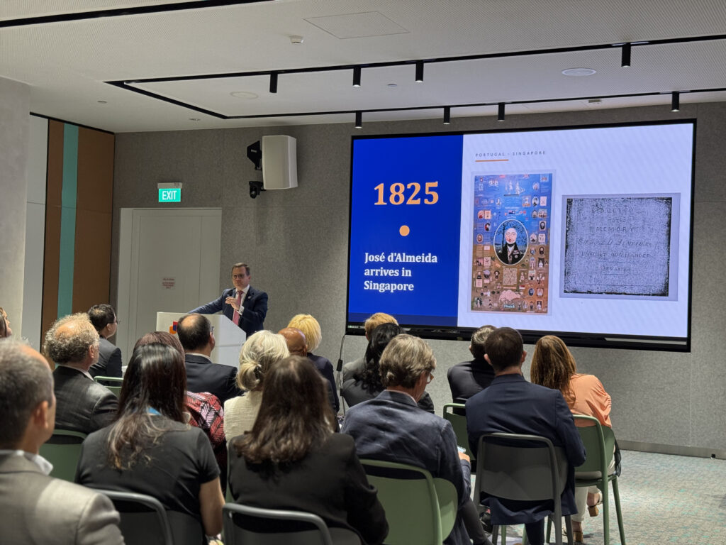 HE Pires gives a succint and interesting reflectionon the history of Portuguese-Singaporean relations.