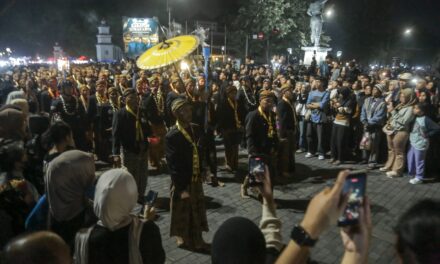 The Royal Courts of Java: Where Indonesia’s Traditions Endure