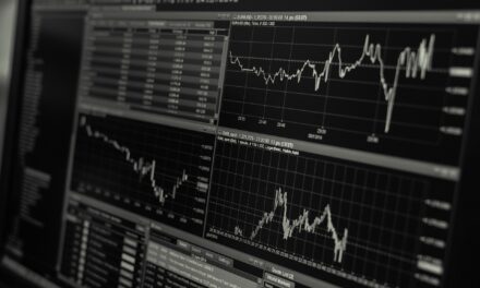 Why Singapore’s Stock Boom is Not Invincible